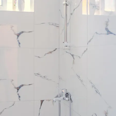 Appartement Bejart 5 Tirana